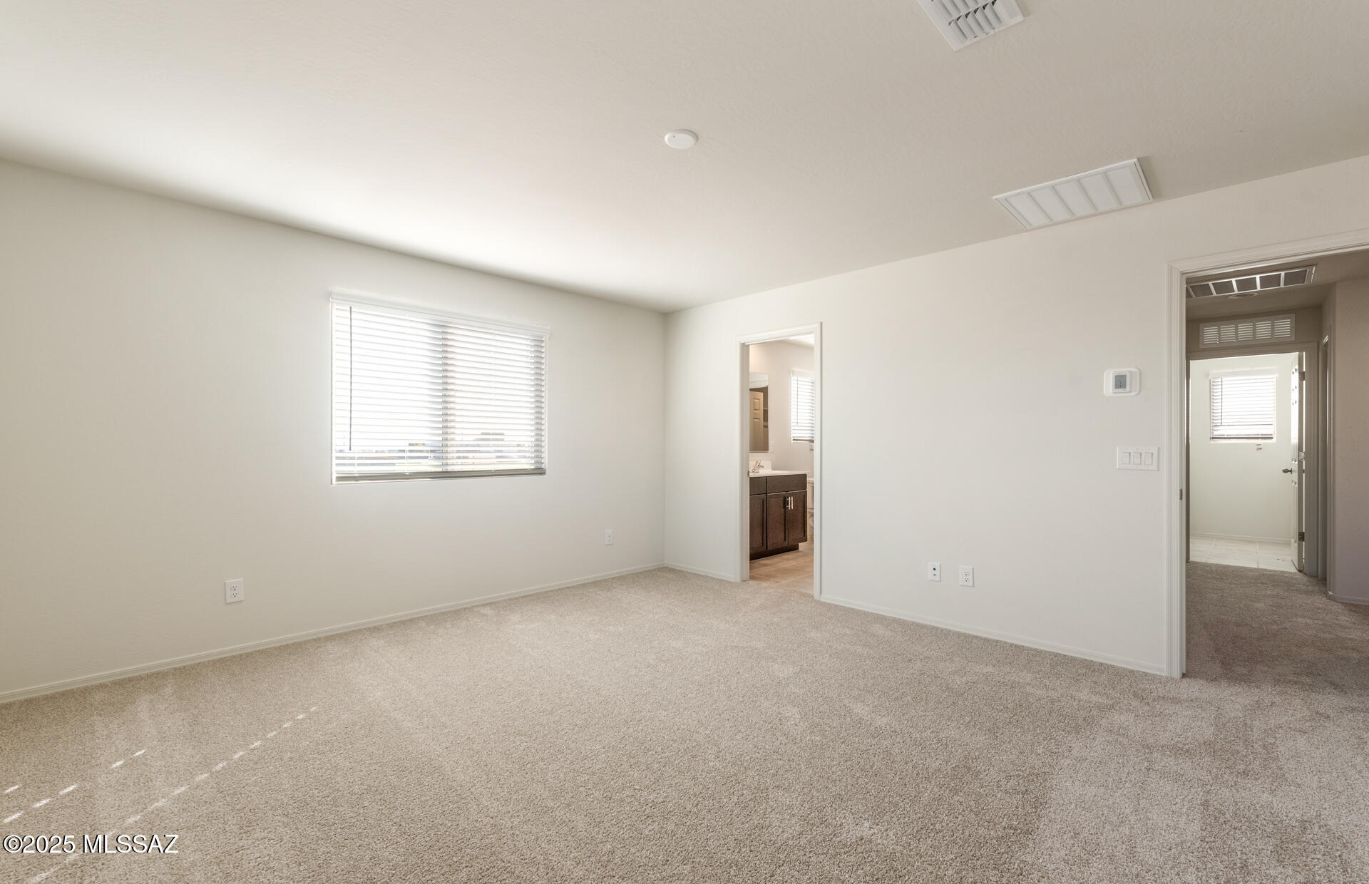 841 W Calle El Teclado