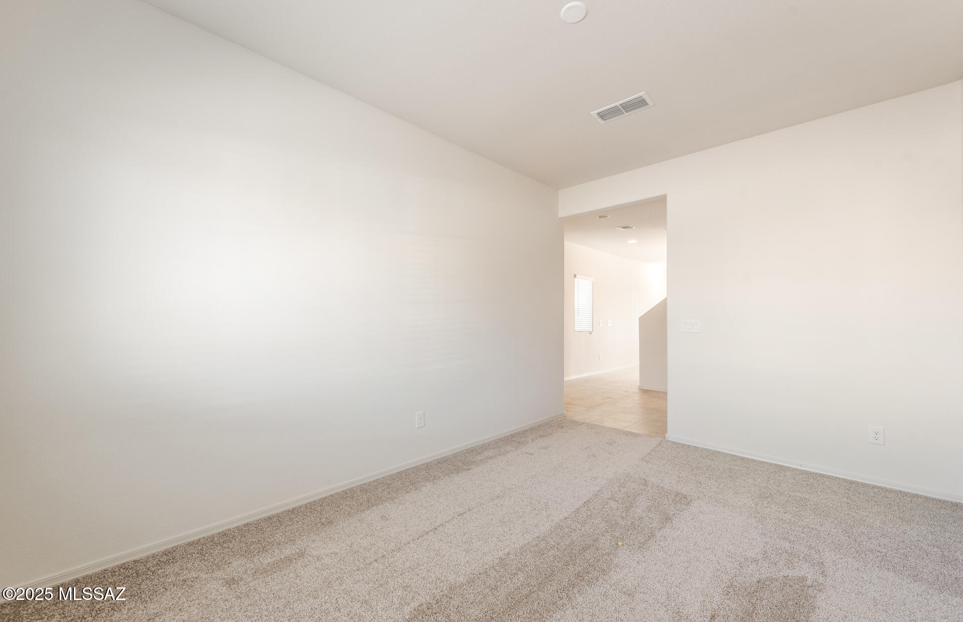 841 W Calle El Teclado