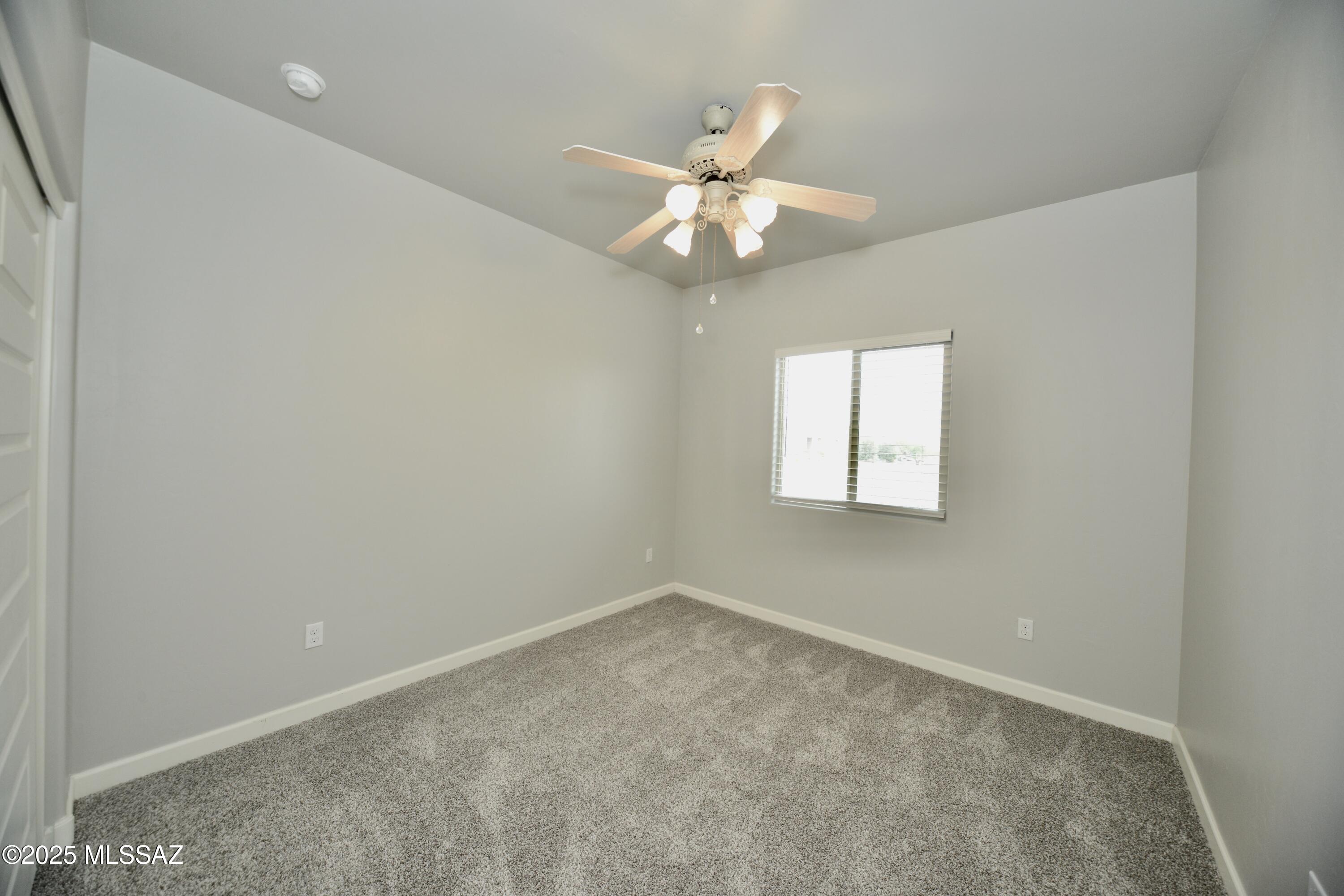 1129 W Valley Meadow Lane