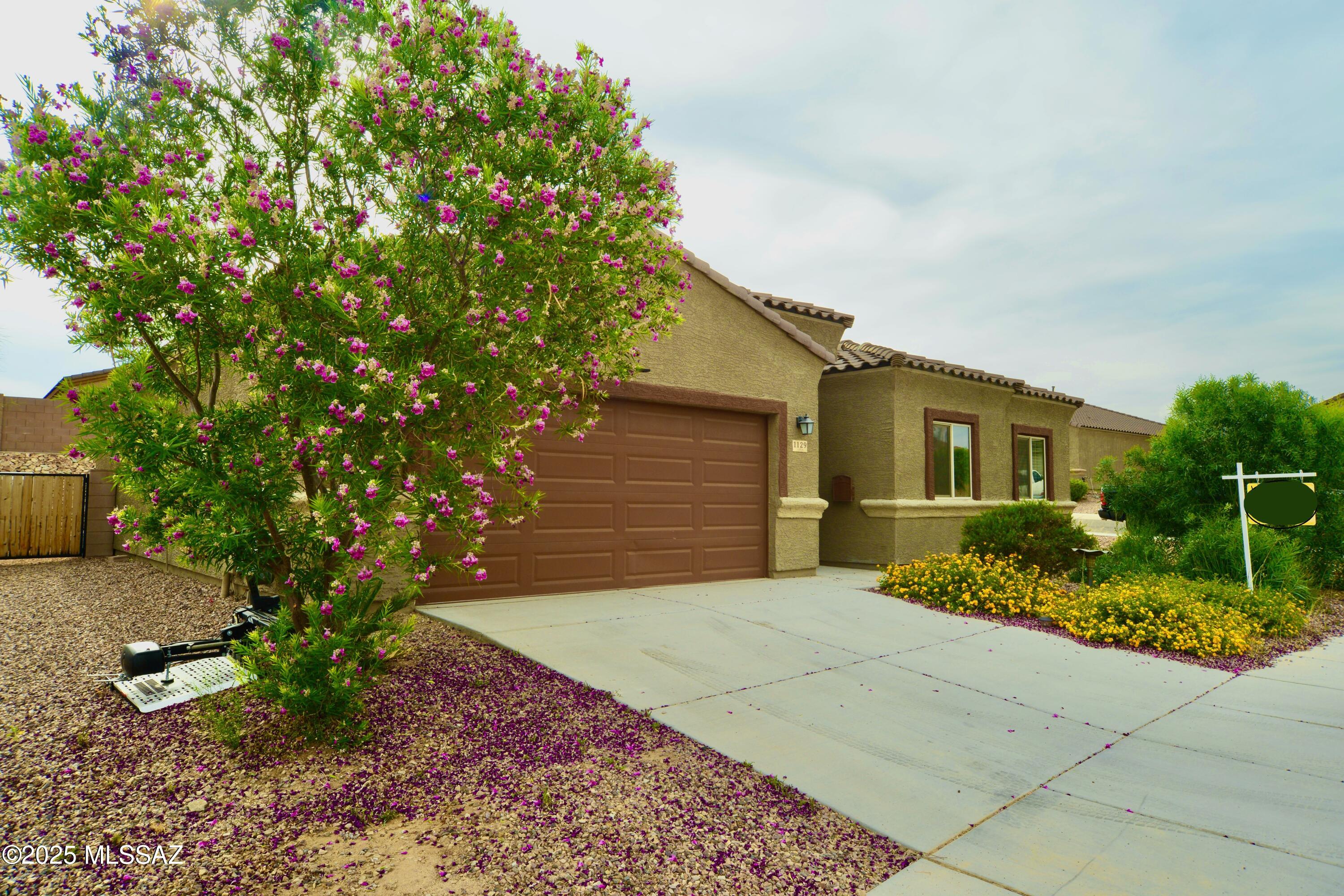 1129 W Valley Meadow Lane