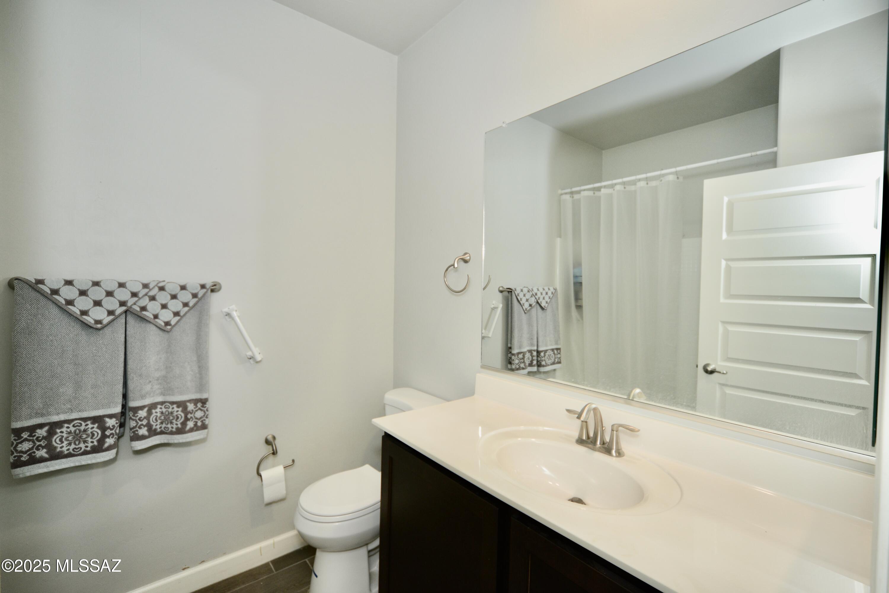 1129 W Valley Meadow Lane
