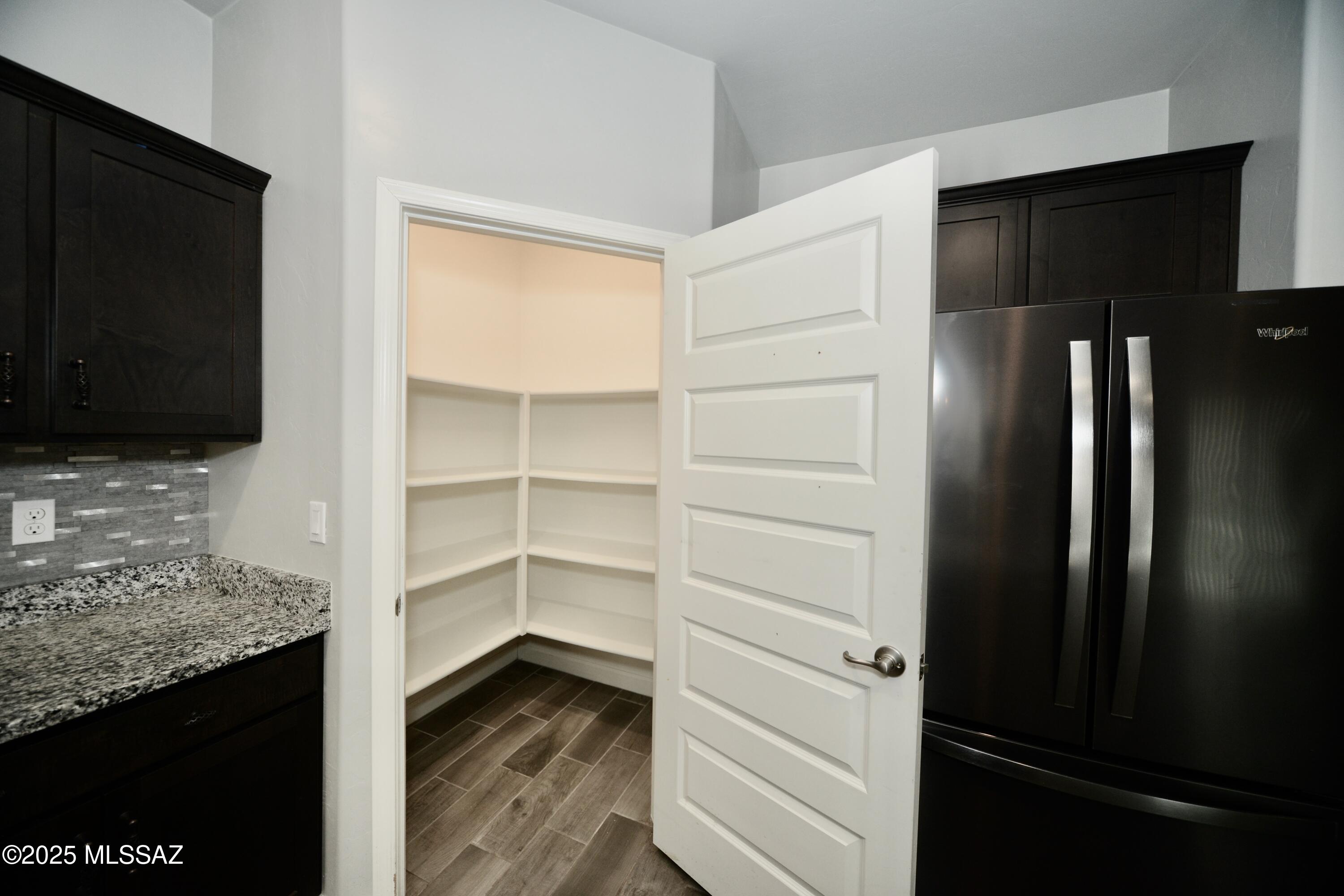 1129 W Valley Meadow Lane