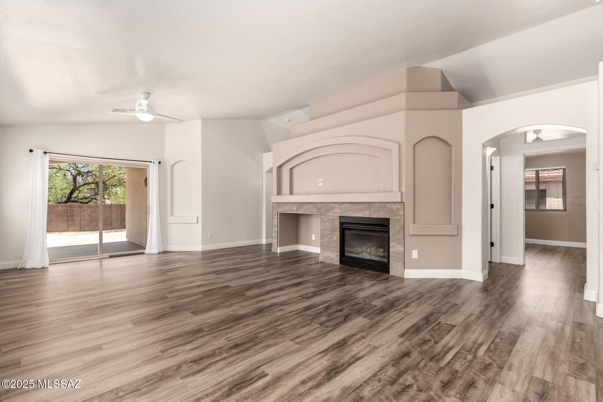 525 W Faith Dawn Court