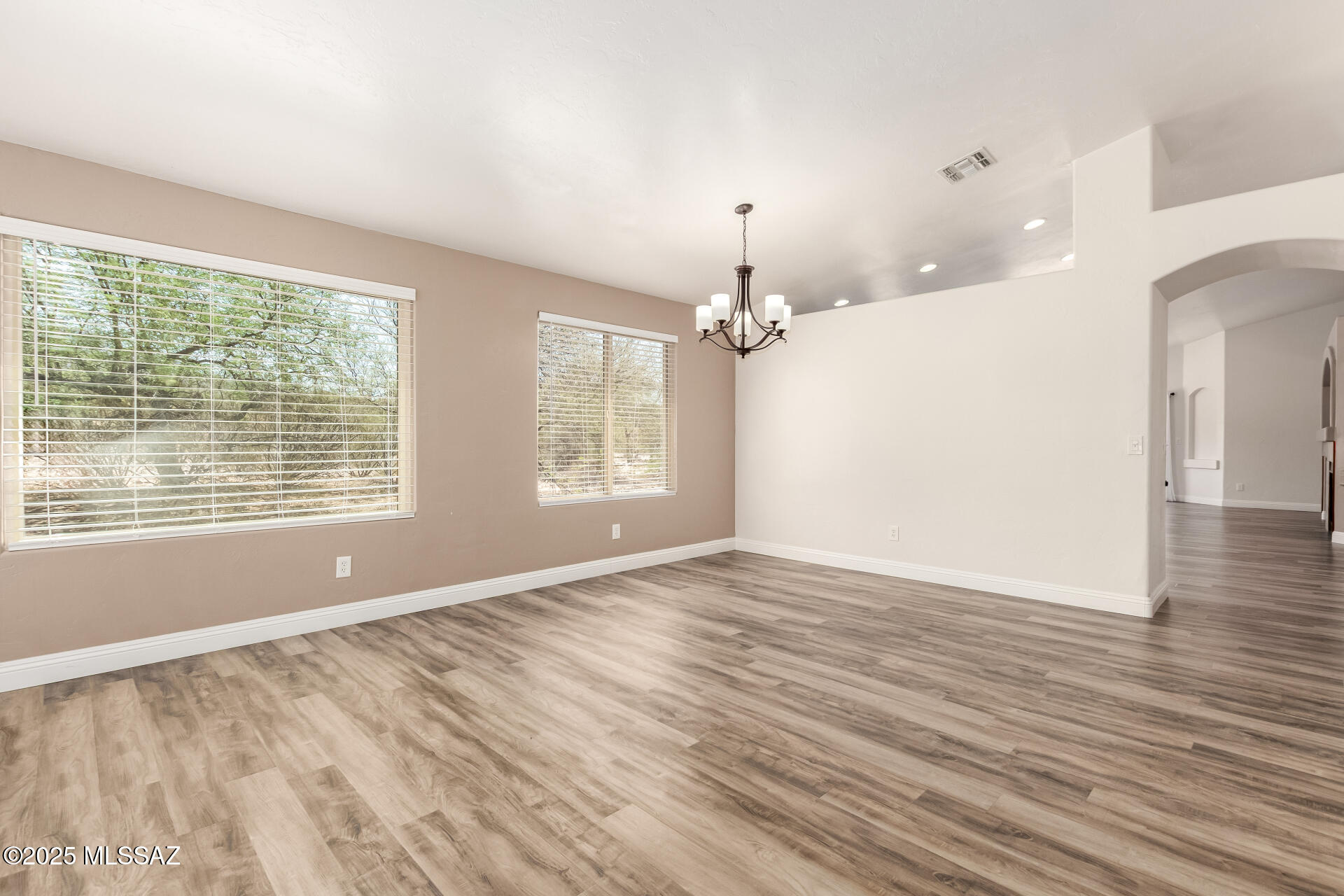 525 W Faith Dawn Court