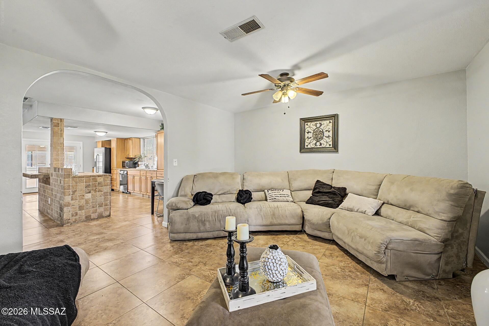3160 W Placita Alegre