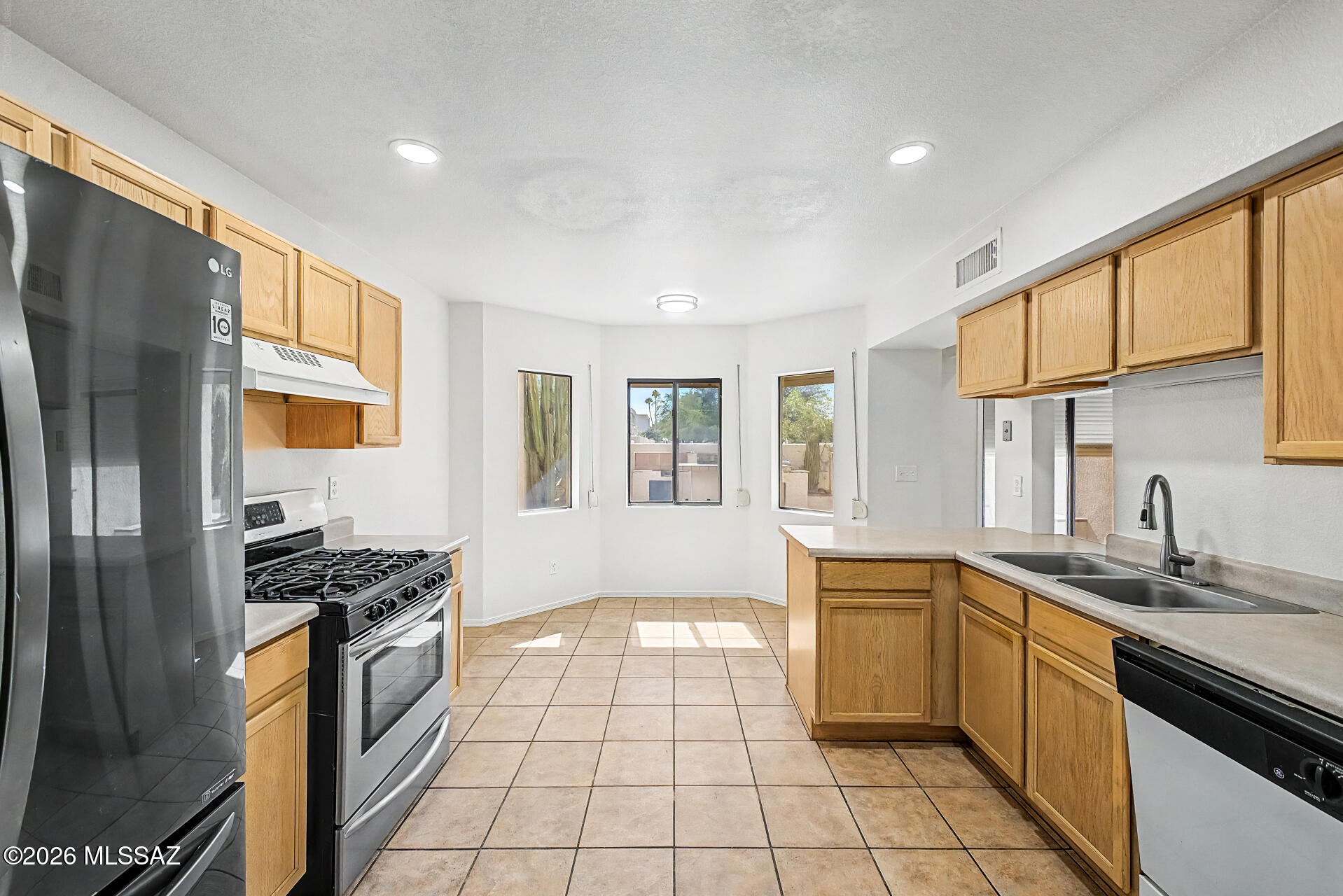 7891 E Roget Drive