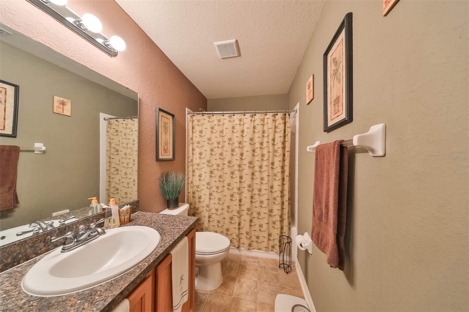 11330 SOUTHWIND LAKE DR