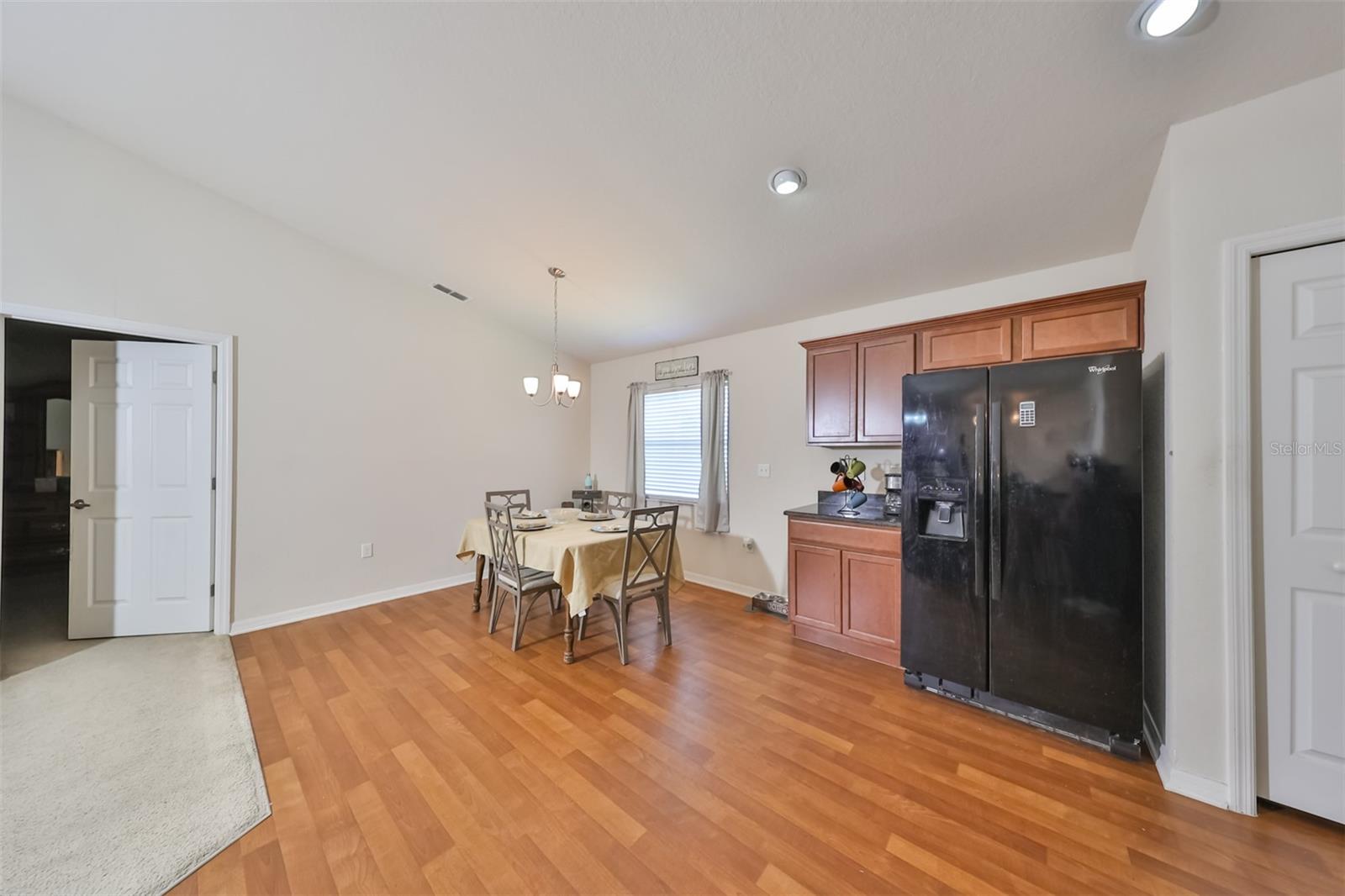 11330 SOUTHWIND LAKE DR