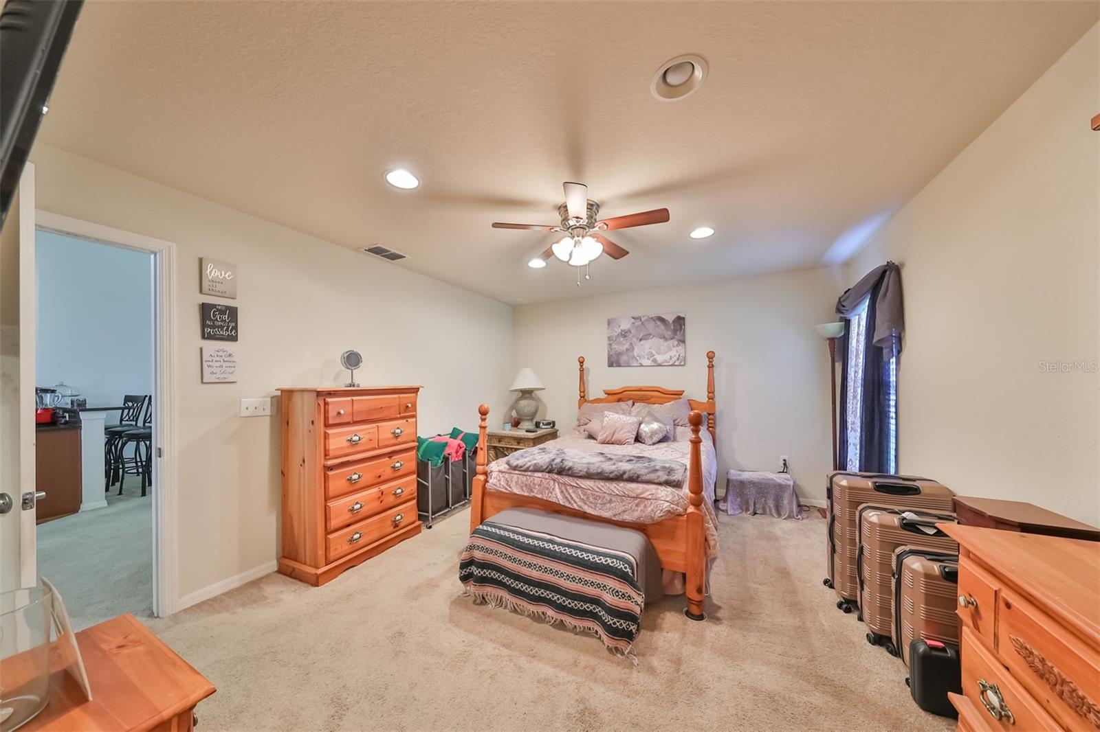 11330 SOUTHWIND LAKE DR