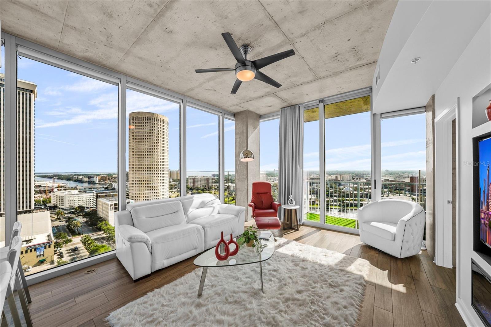 777 N ASHLEY DR #1802