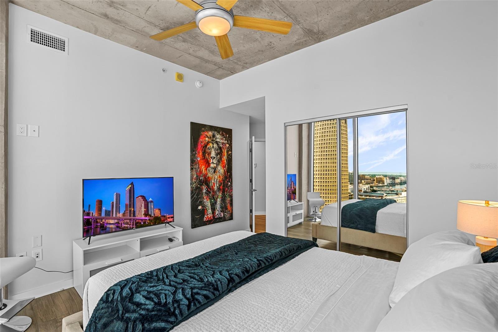 777 N ASHLEY DR #1802