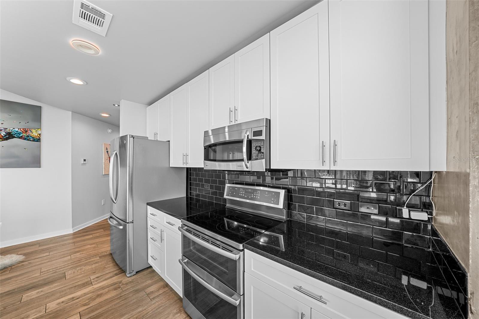 777 N ASHLEY DR #1802