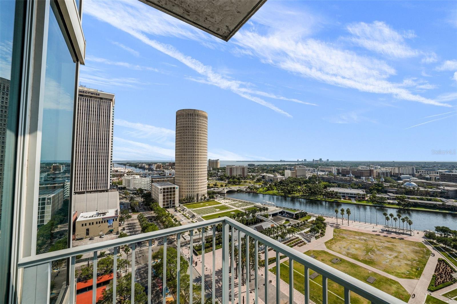 777 N ASHLEY DR #1802