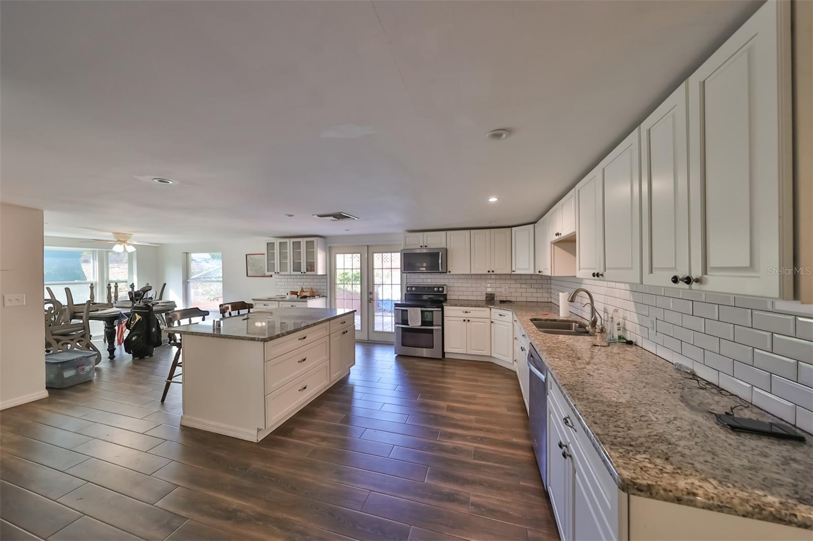 9720 DELRAY DR