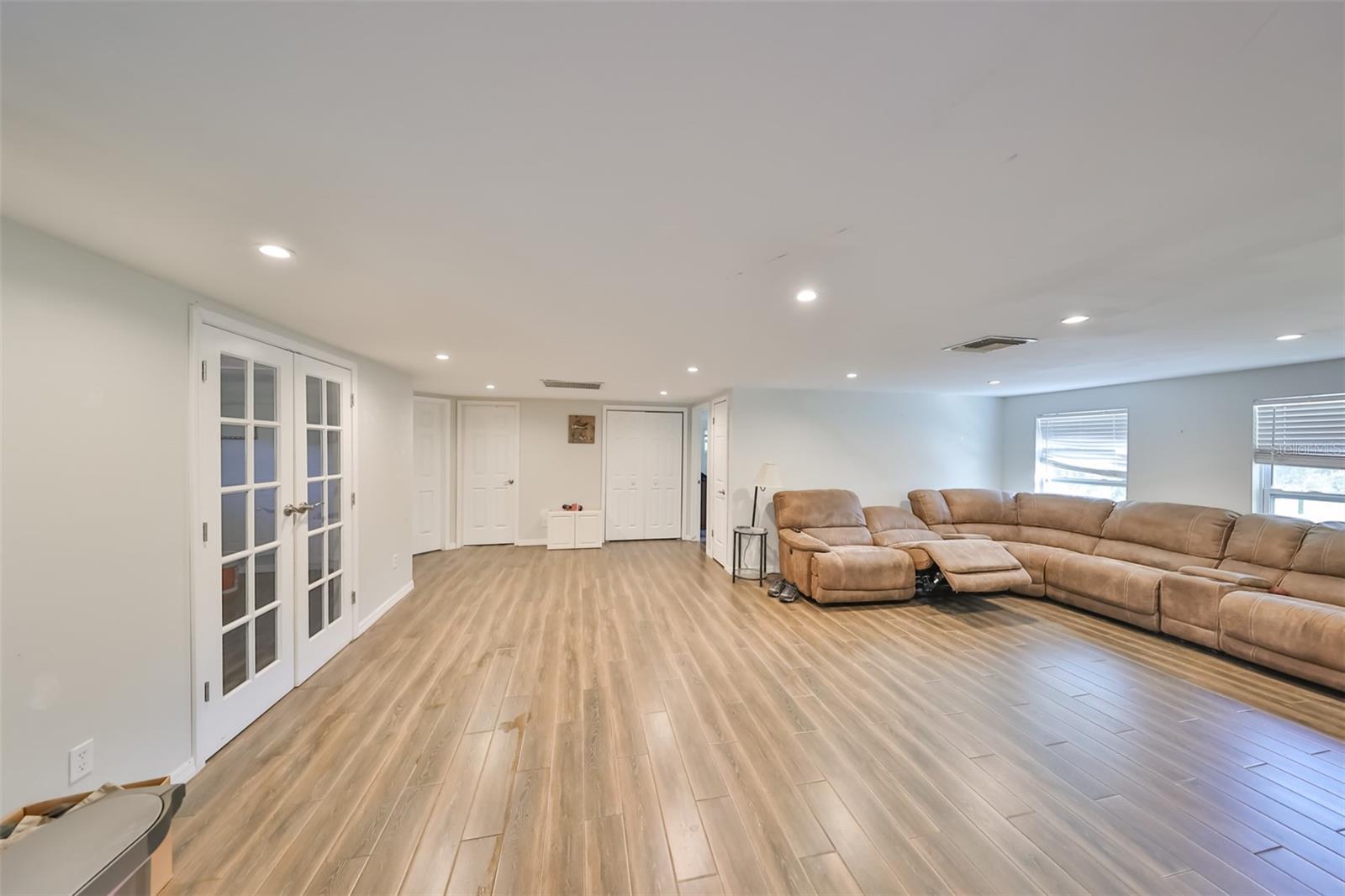 9720 DELRAY DR