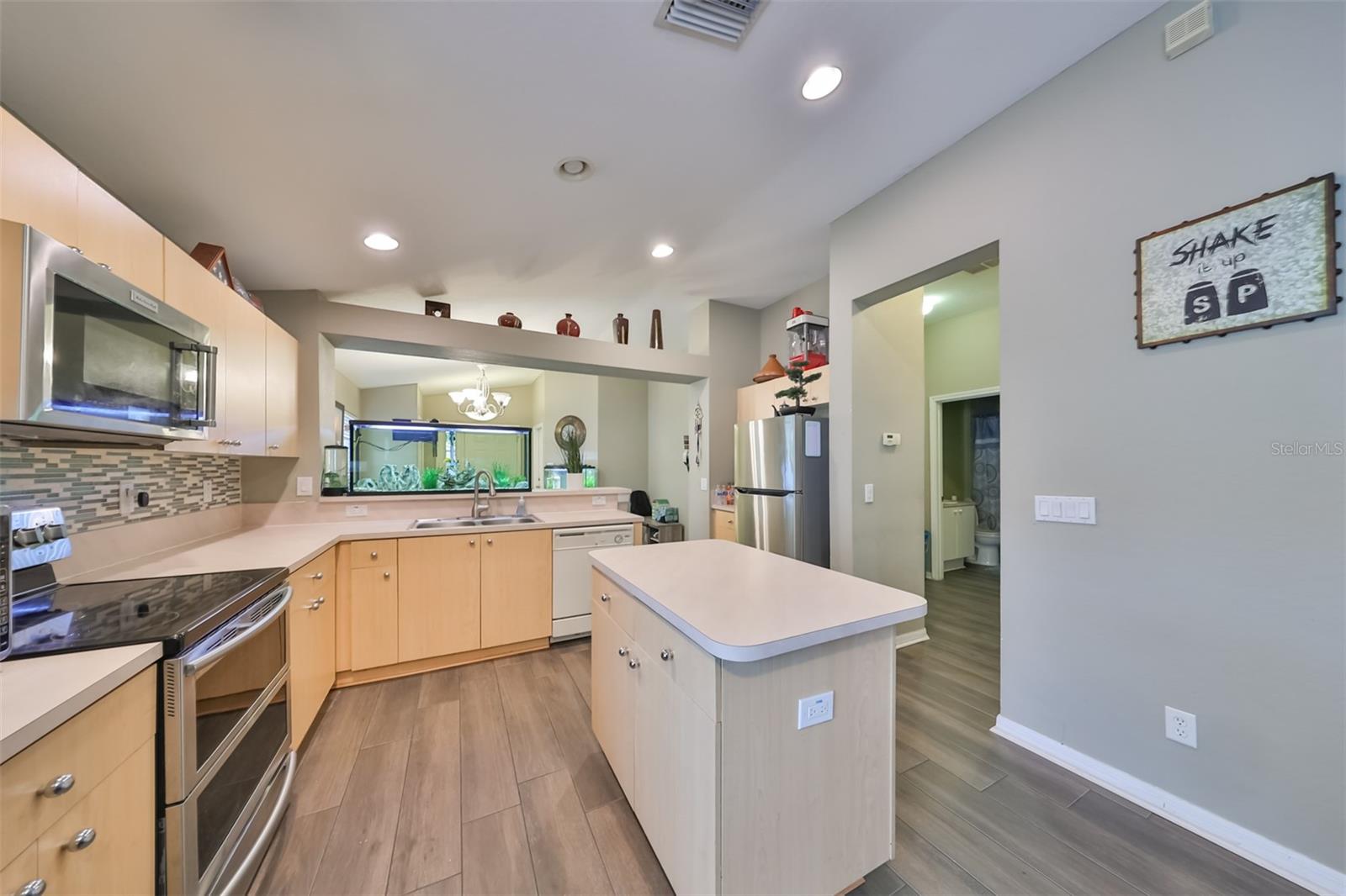 11309 PALM ISLAND AVE