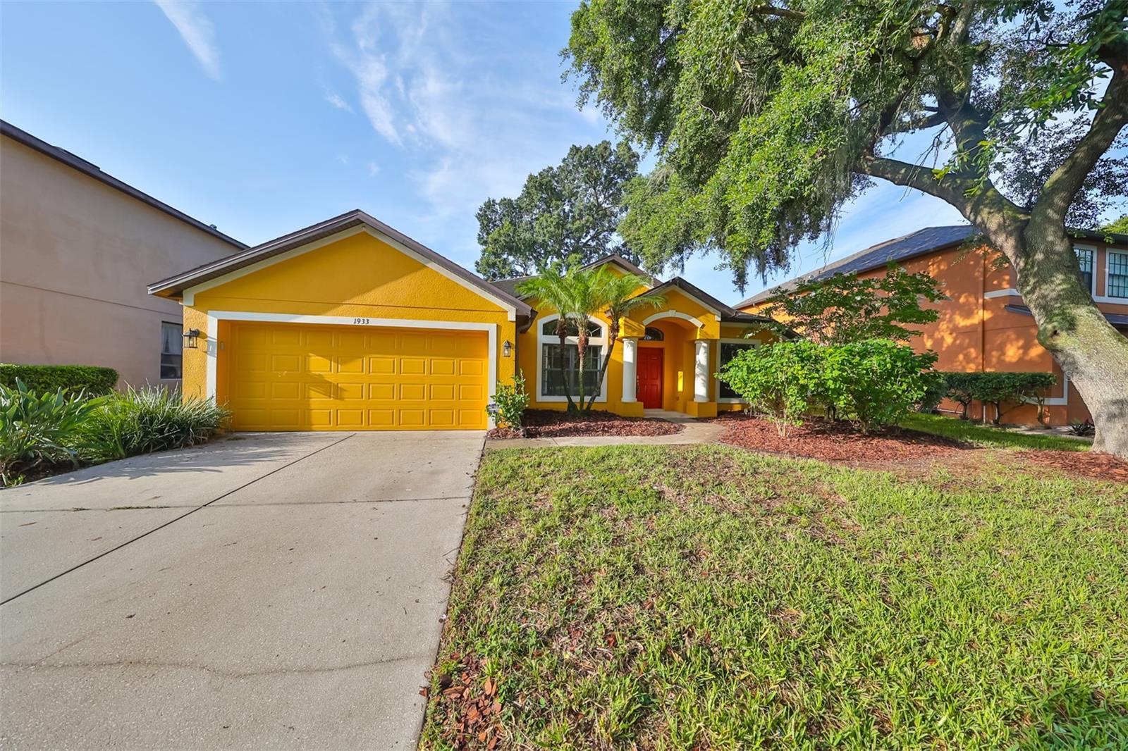 1933 ABBEY RIDGE DR