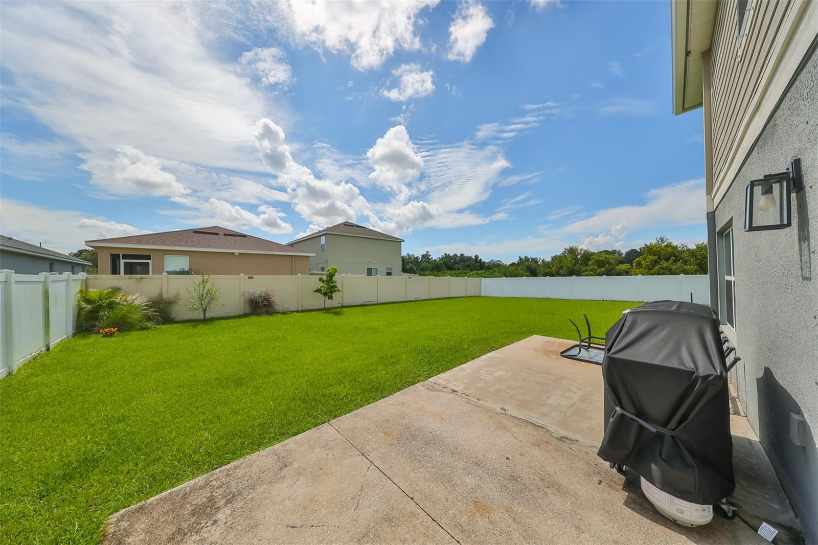 7429 NORTHERN LIGHTS DR