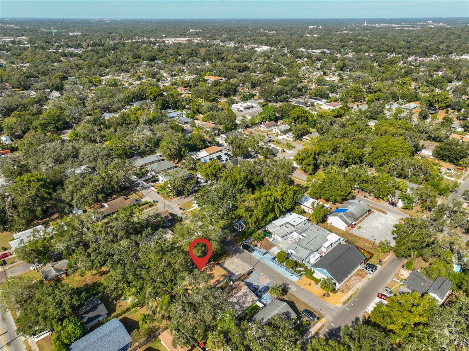 1607 E LOUISIANA AVE