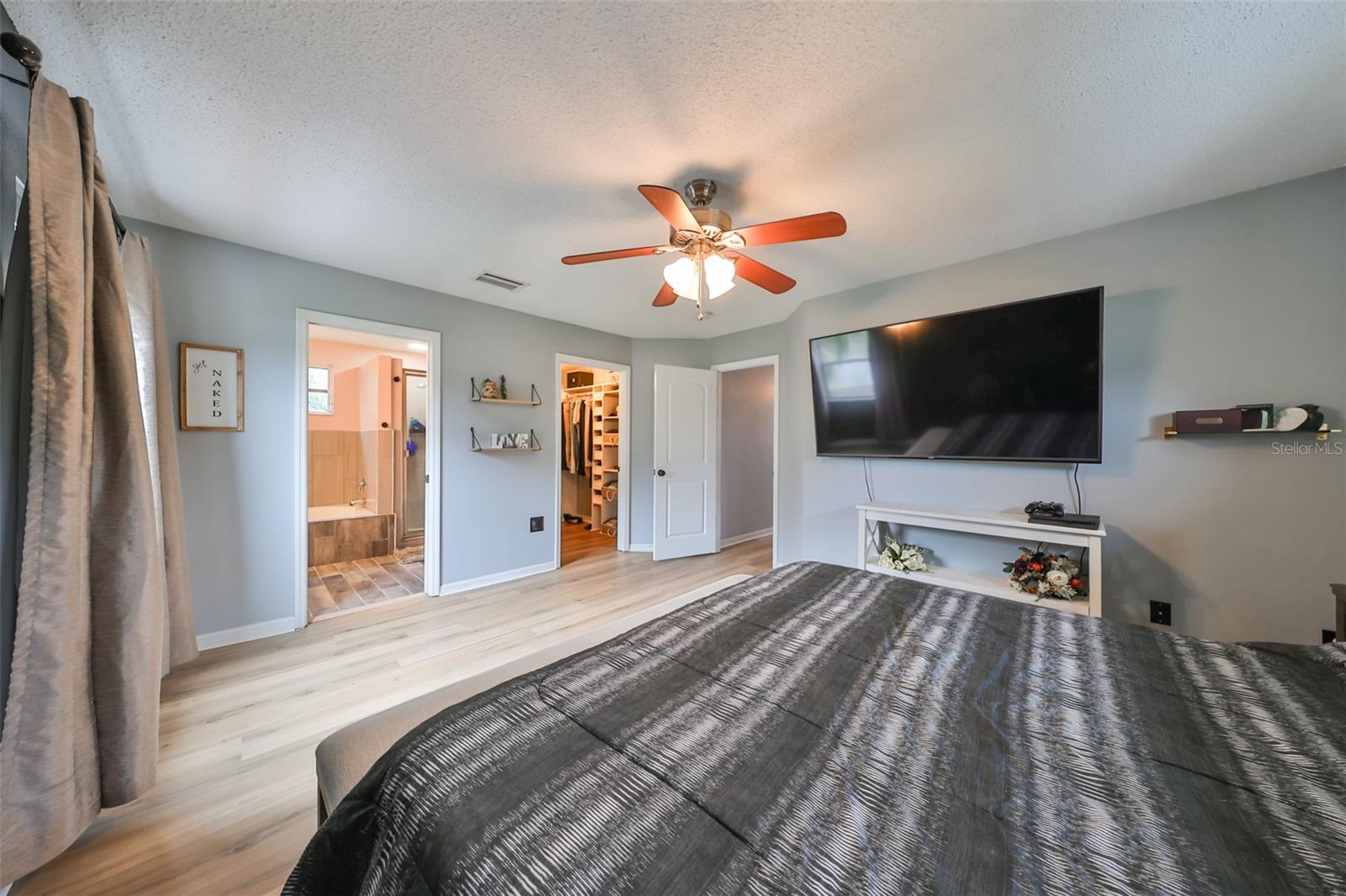 6930 SUMMER HARBOR LN