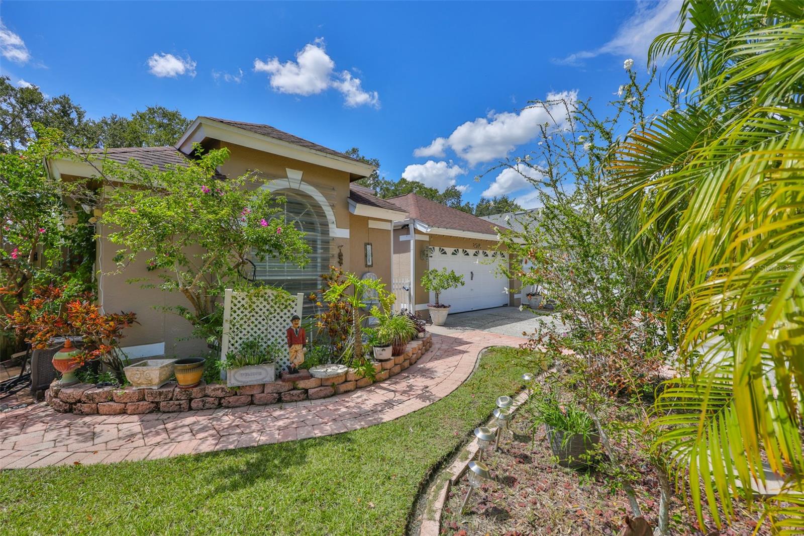 8916 SOUTHBAY DR