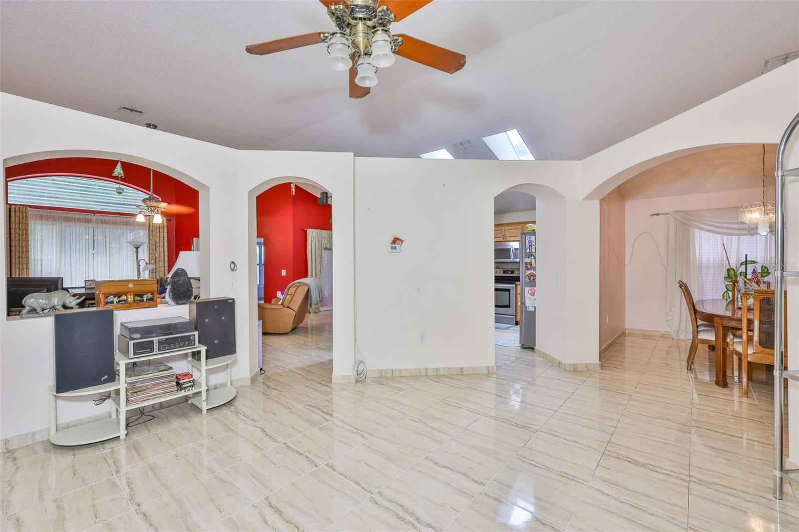 8916 SOUTHBAY DR