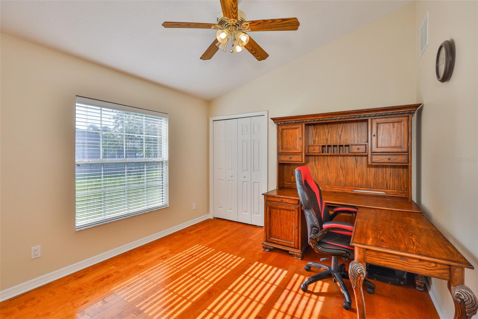 10239 DUSTY HILL LOOP