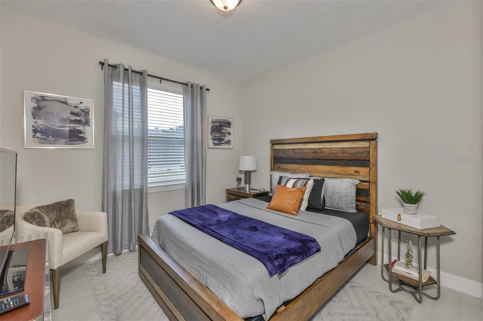 9497 IBIS GROVE BLVD