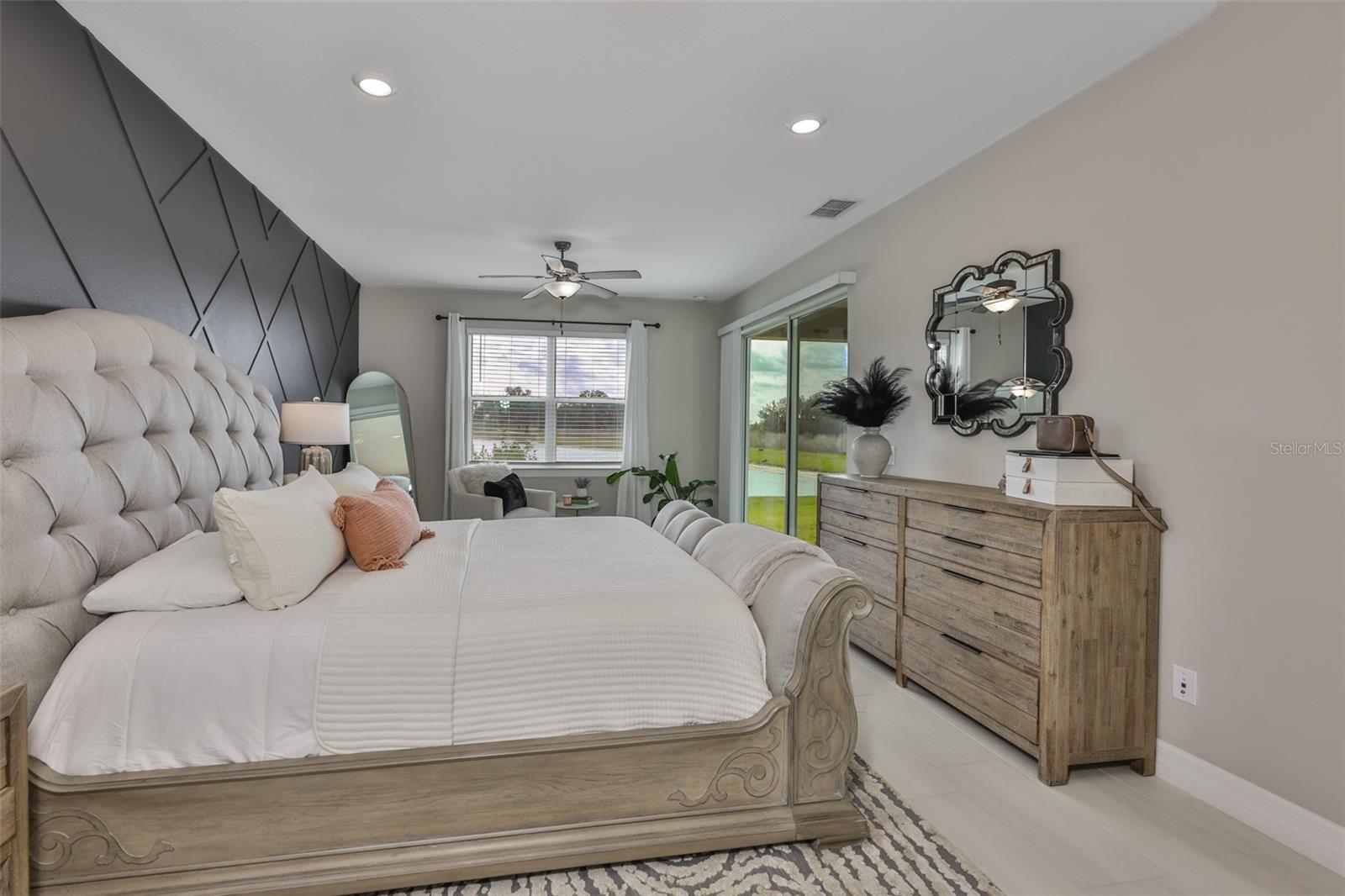 9497 IBIS GROVE BLVD