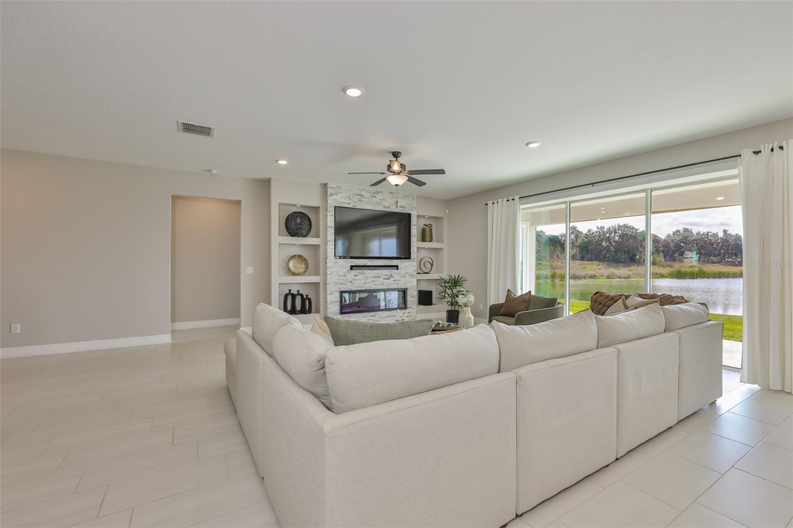 9497 IBIS GROVE BLVD