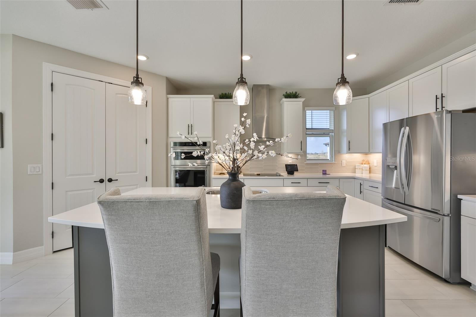 9497 IBIS GROVE BLVD