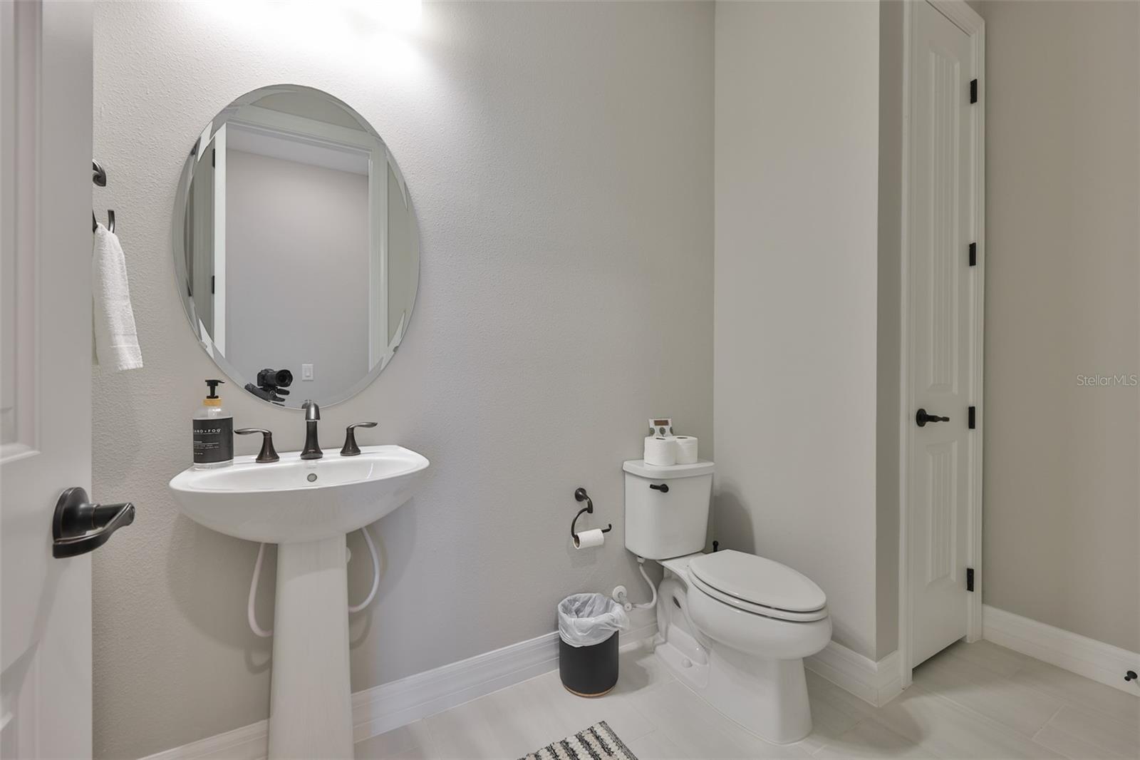 9497 IBIS GROVE BLVD