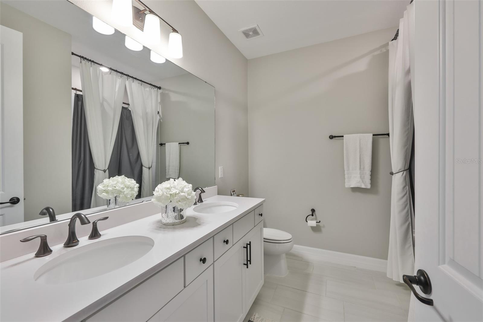 9497 IBIS GROVE BLVD