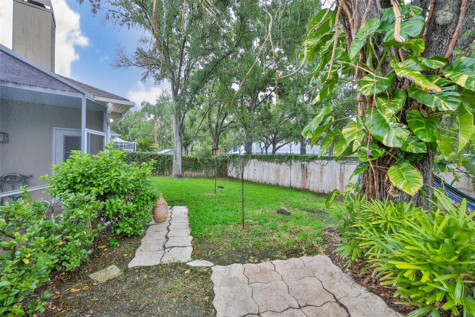 3722 CYPRESS MEADOWS RD