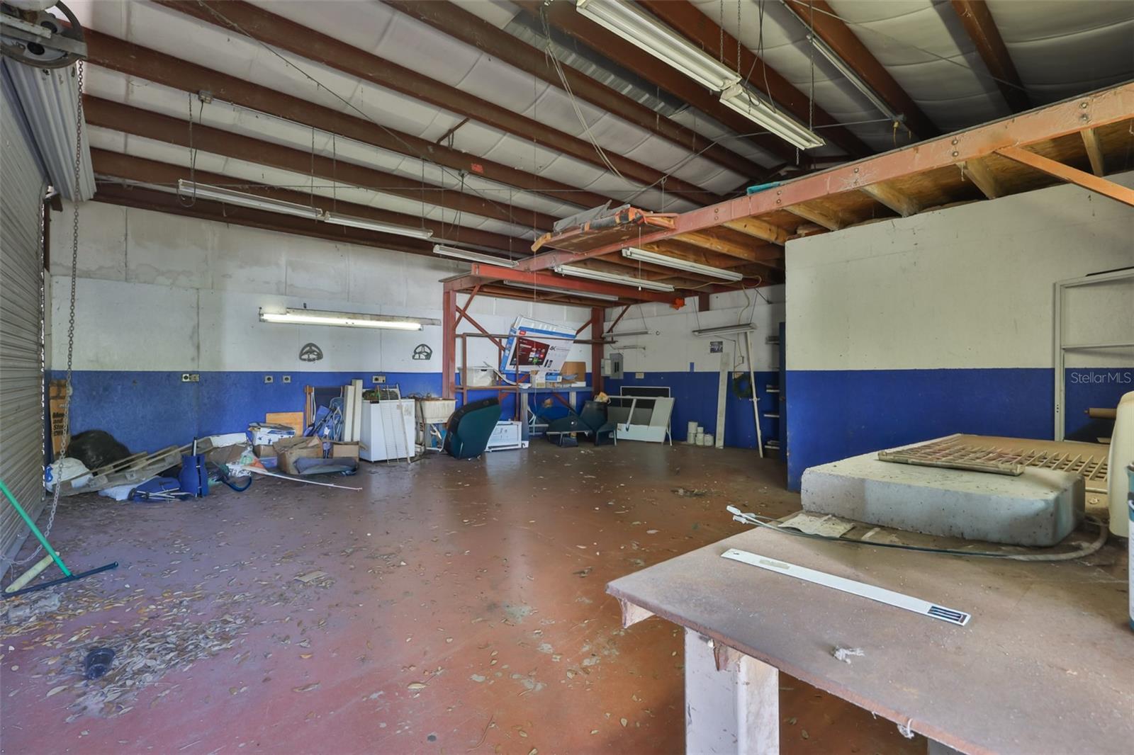 2710 LEWIS RD