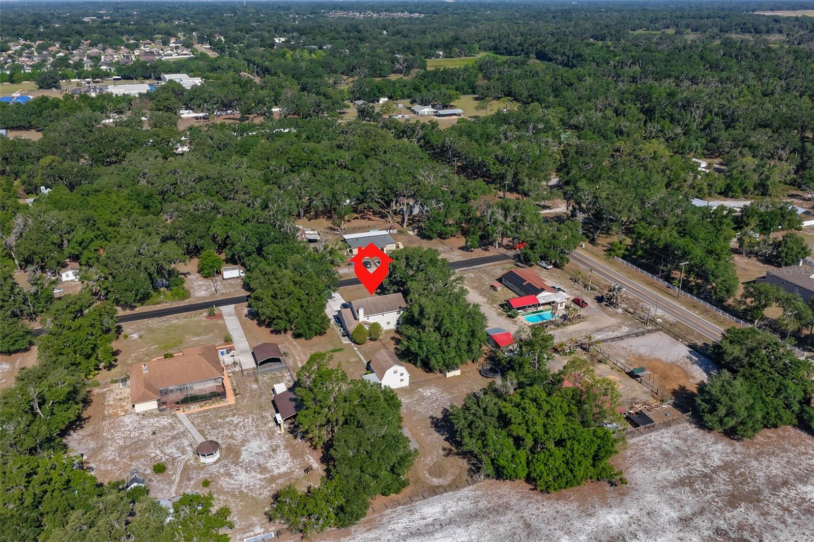 2710 LEWIS RD