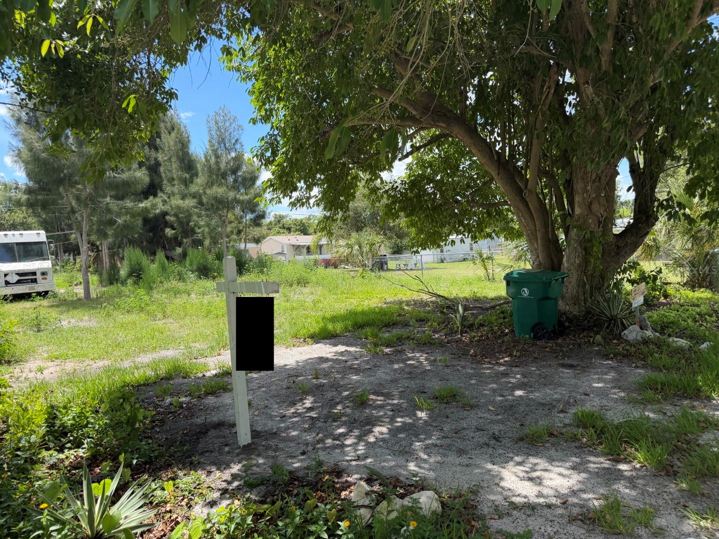 5497 MAZE DR