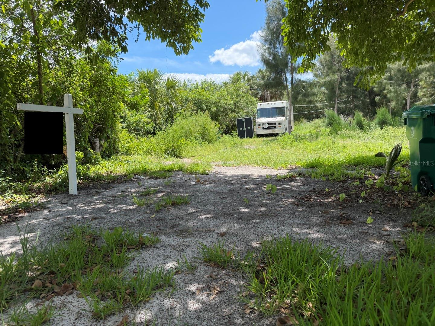 5497 MAZE DR