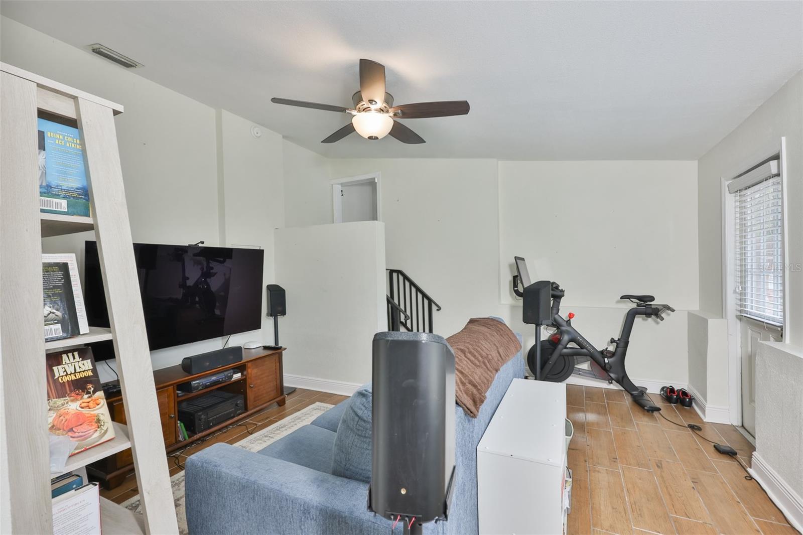 3414 W SAN LUIS ST