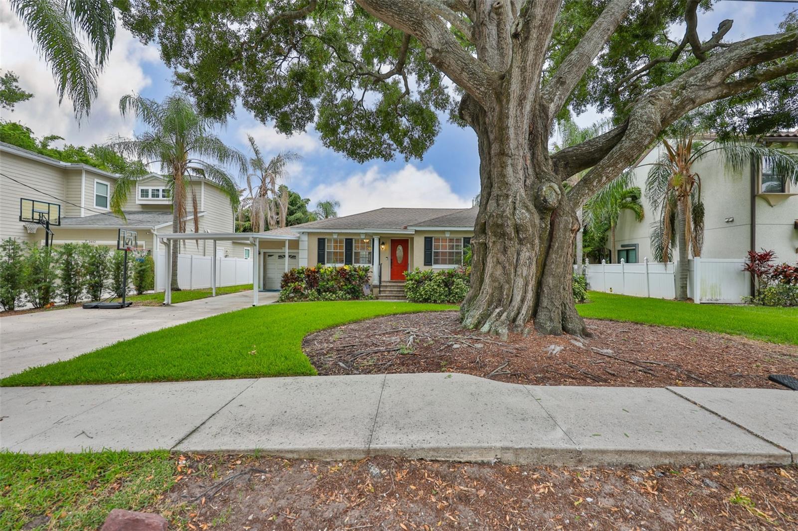 3414 W SAN LUIS ST