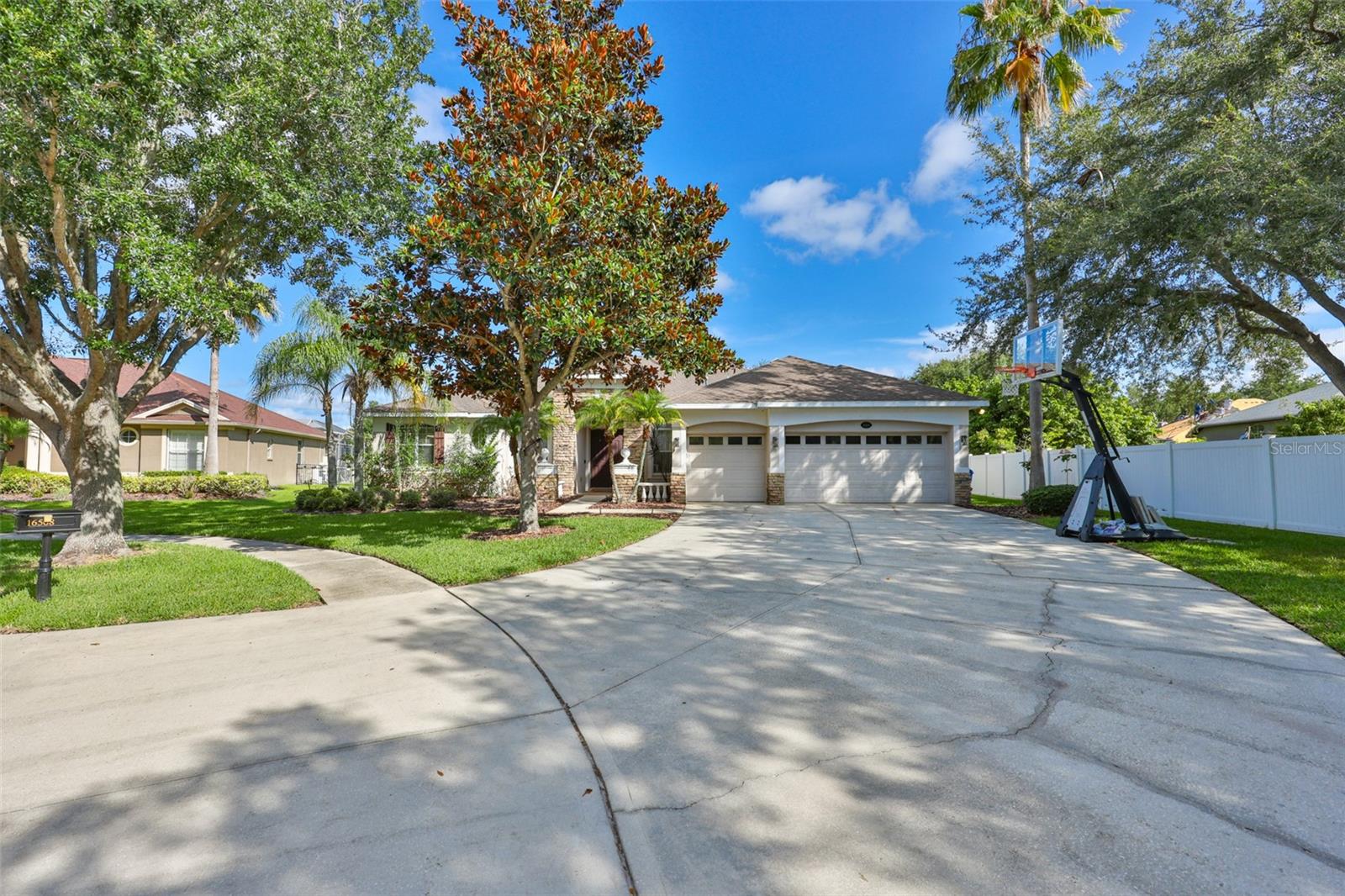 16508 AMBERWIND LN