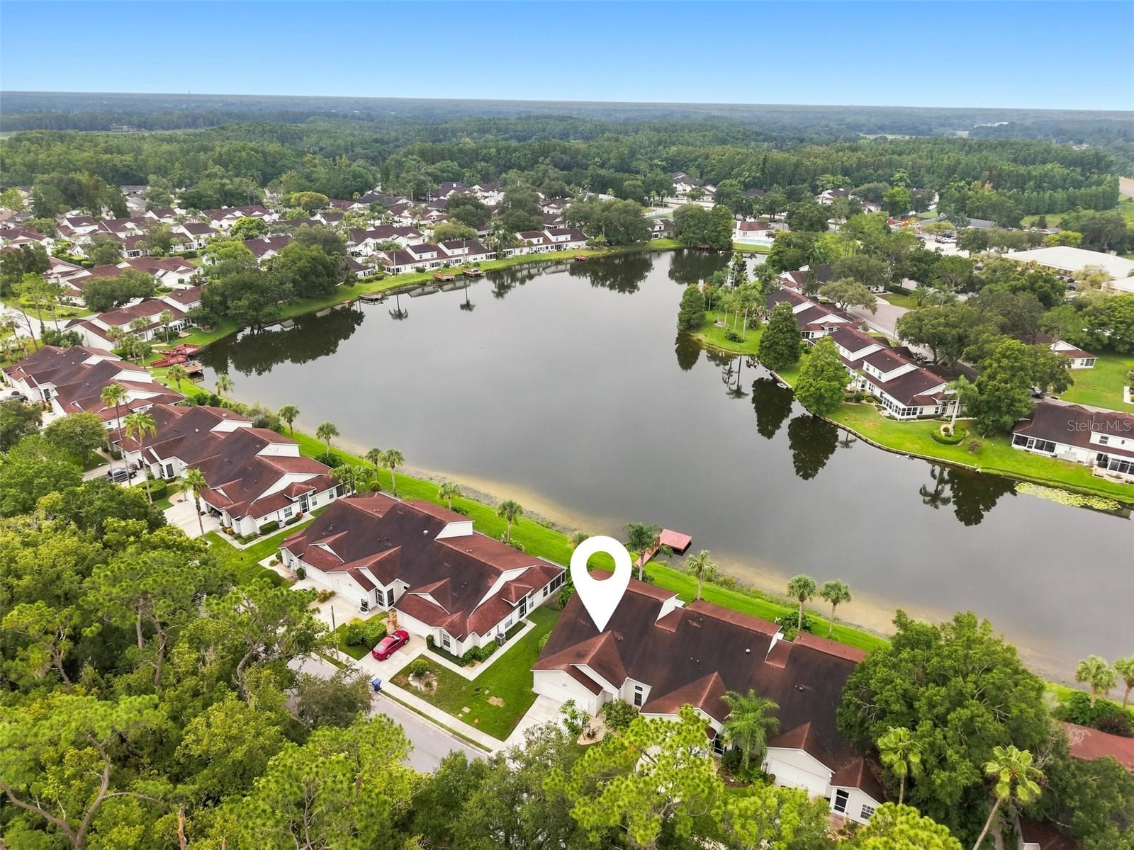 1821 LAKE HERON DR