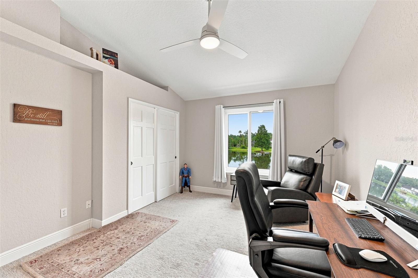 1821 LAKE HERON DR