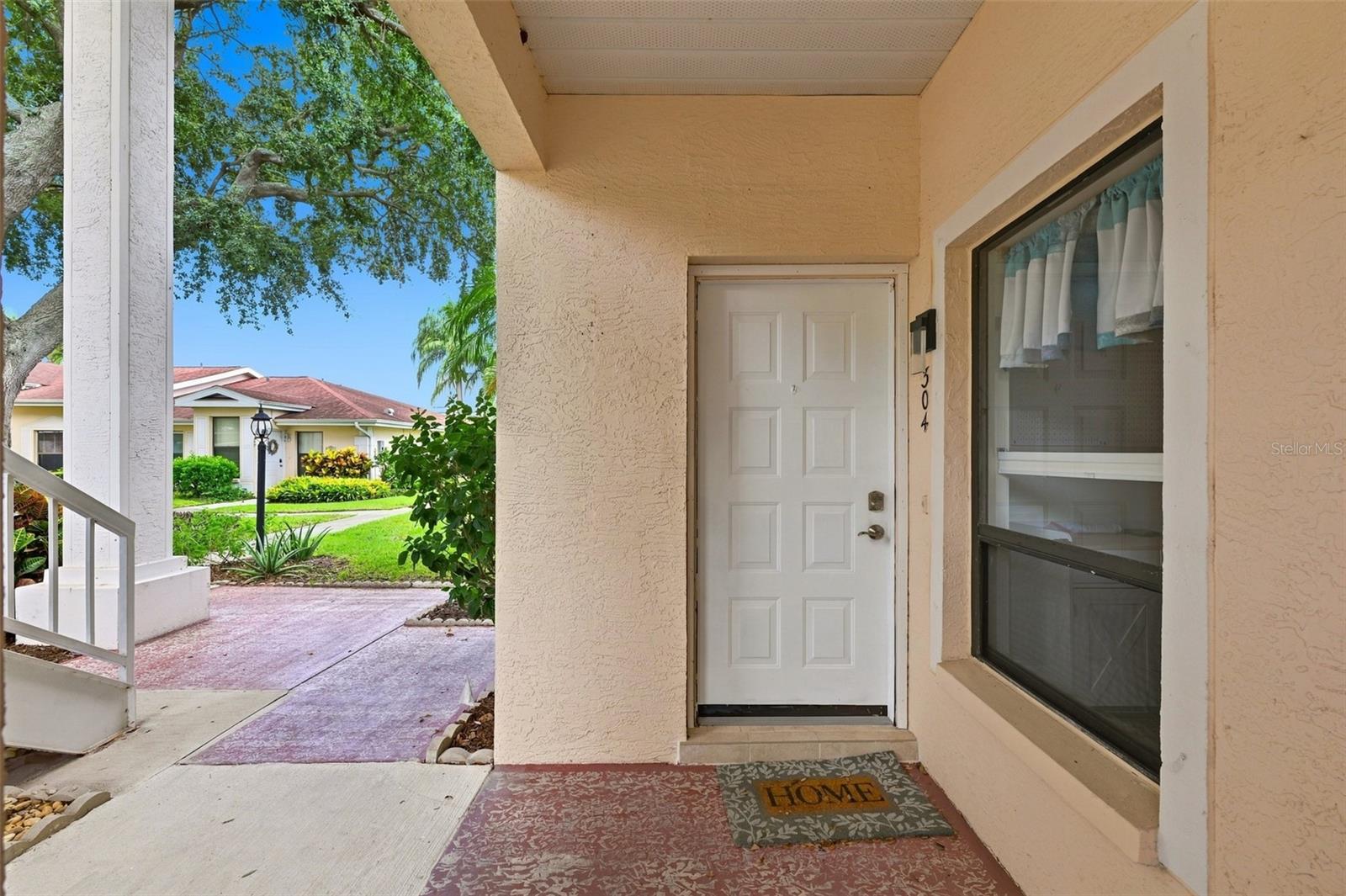 304 KELSEY WAY