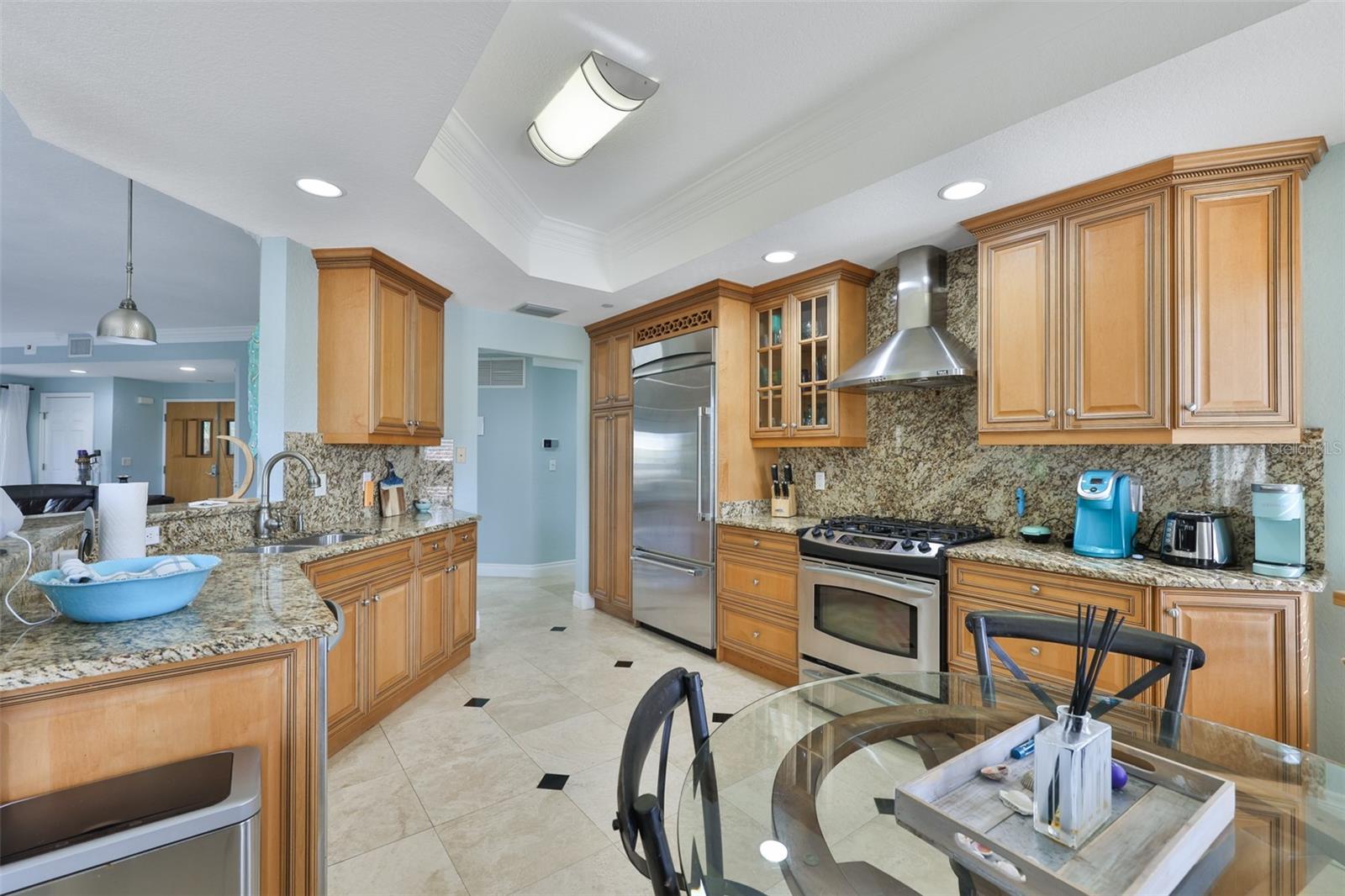 14 SOMERSET ST #3C