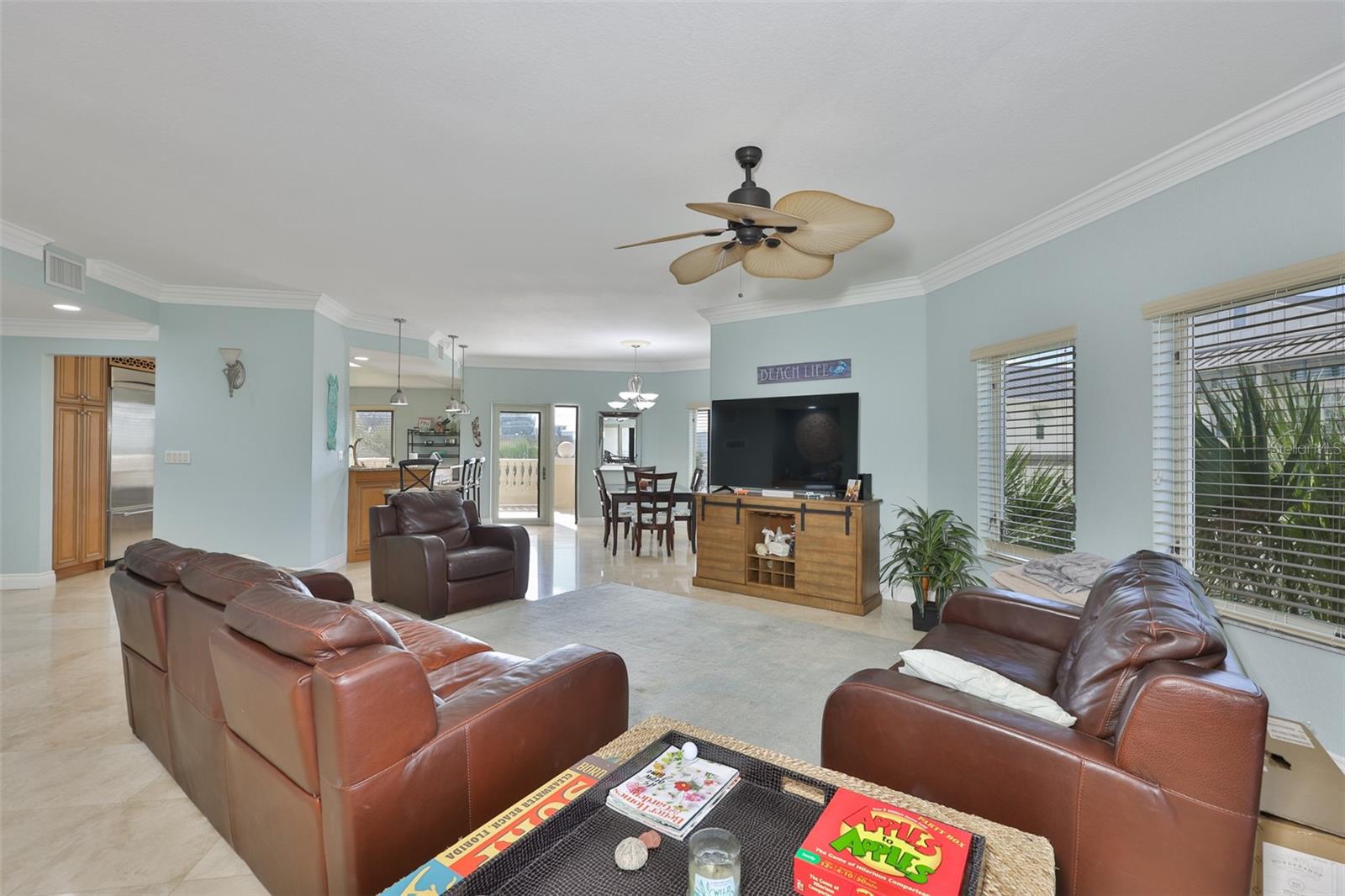 14 SOMERSET ST #3C