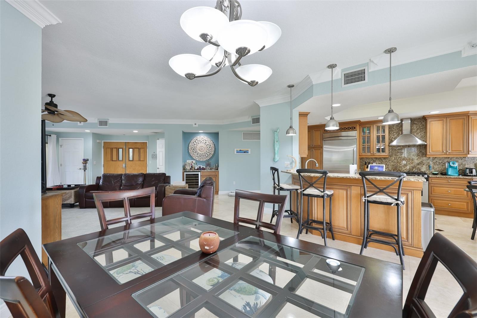 14 SOMERSET ST #3C
