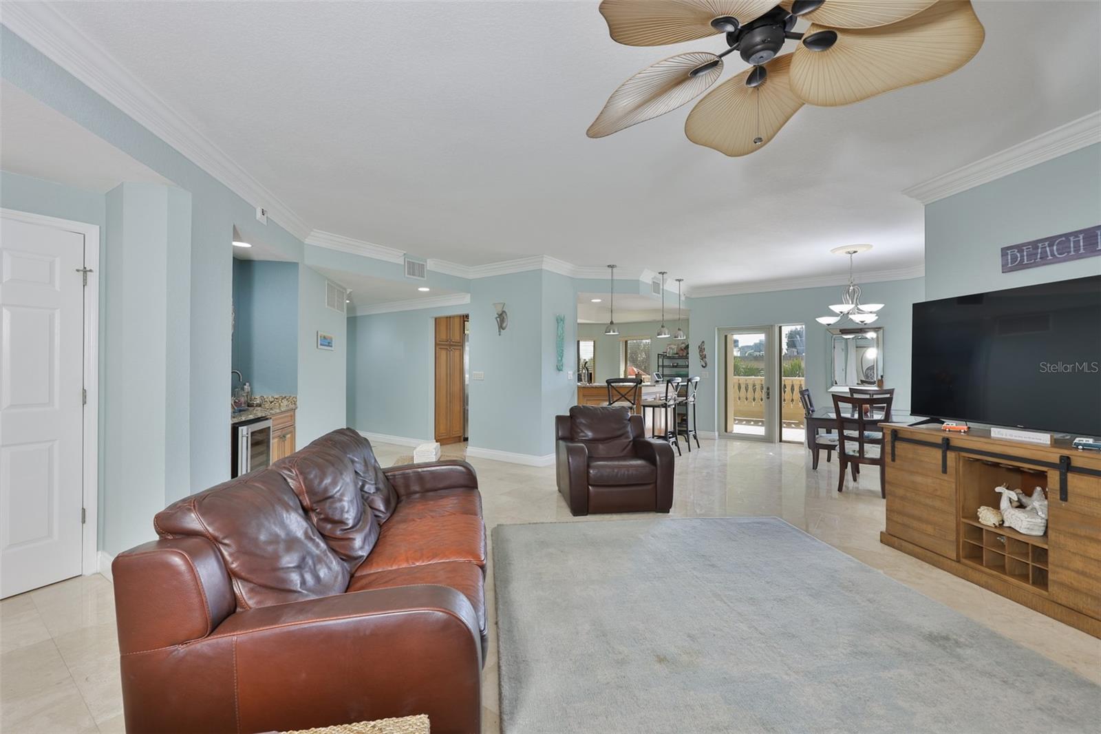 14 SOMERSET ST #3C
