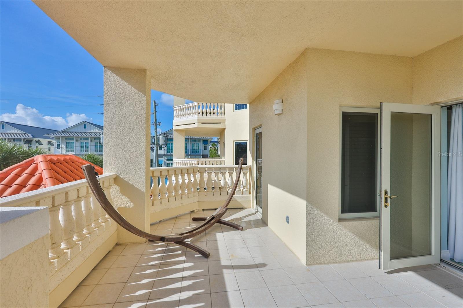 14 SOMERSET ST #3C