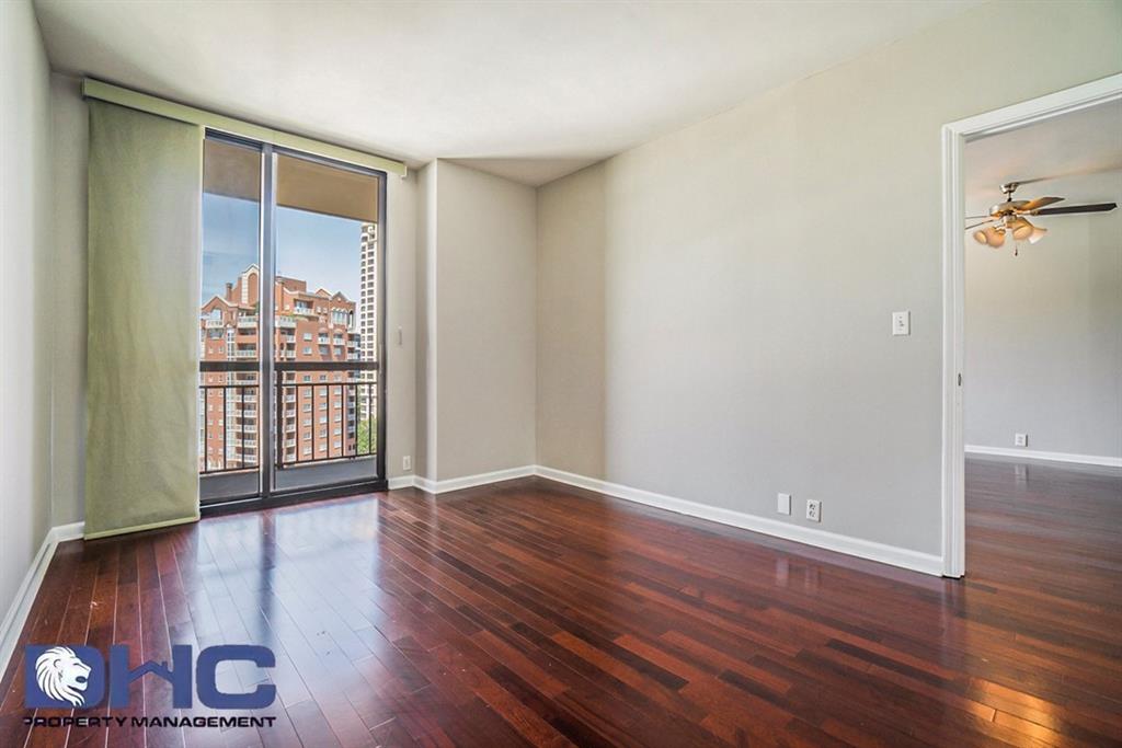 3481 Lakeside Drive NE Unit 2107